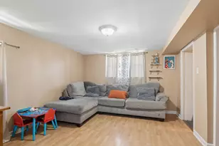 2205 N Melvina Ave, Chicago, IL 60639 - Photo 14