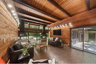 3033 Blackthorn Road, Riverwoods, IL 60015 - Photo 6