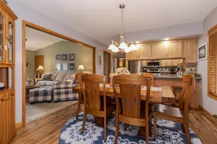 708 N Cherokee Ln, Pontiac, IL 61764 - Photo 12