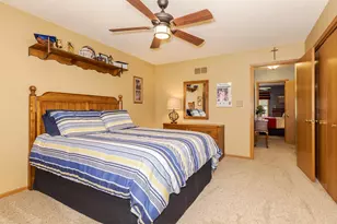 708 N Cherokee Ln, Pontiac, IL 61764 - Photo 38