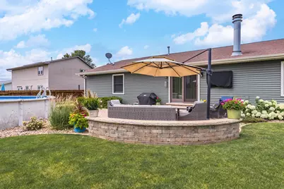 708 N Cherokee Lane, Pontiac, IL 61764 - Photo 48