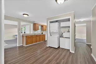 3735 Highcrest Rd, Rockford, IL 61107 - Photo 8