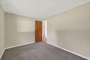 3735 Highcrest Rd, Rockford, IL 61107 - Photo 24