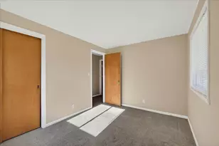 3735 Highcrest Rd, Rockford, IL 61107 - Photo 22