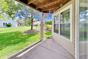 40 Willow Pkwy, Buffalo Grove, IL 60089 - Photo 26