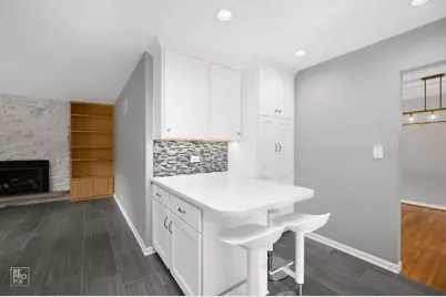 6531 Briargate Drive, Downers Grove, IL 60516 - Photo 12