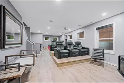 1302 W 33rd Street, Chicago, IL 60608 - Photo 8