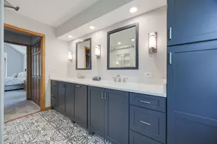 21W728 McCarron Rd, Glen Ellyn, IL 60137 - Photo 18