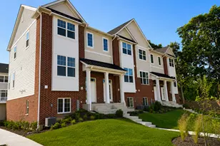 186 N East River Rd, Des Plaines, IL 60016 - Photo 4