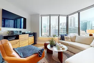 400 N LaSalle St, Chicago, IL 60654 - Photo 2