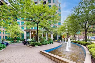 400 N LaSalle St, Chicago, IL 60654 - Photo 1