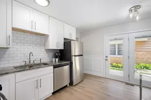18011 Greenview Terrace, Country Club Hills, IL 60478 - Photo 8