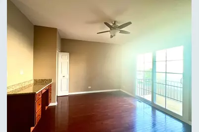 546 Grosvenor Lane, Aurora, IL 60504 - Photo 6