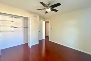 546 Grosvenor Ln, Aurora, IL 60504 - Photo 12