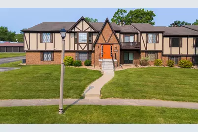 2003 Tracy Drive #1, Bloomington, IL 61704 - Photo 2