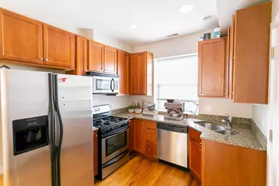 1430 N Maplewood Avenue #402, Chicago, IL 60622 - Photo 6