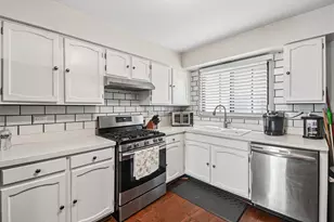 2139 N Harlem Ave, Chicago, IL 60707 - Photo 14
