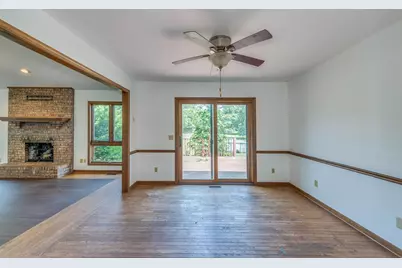 41W700 Lenz Road, Elgin, IL 60124 - Photo 8