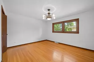 1012 Courtland Ave, Park Ridge, IL 60068 - Photo 12