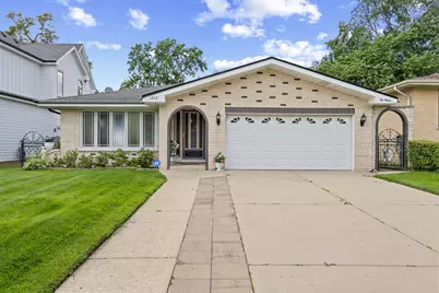 1012 Courtland Avenue, Park Ridge, IL 60068 - Photo 1