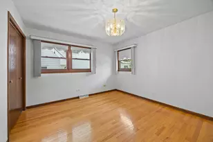 1012 Courtland Ave, Park Ridge, IL 60068 - Photo 18