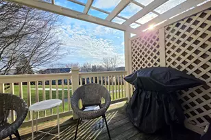 1914 Quaker Hollow Ln, Streamwood, IL 60107 - Photo 20
