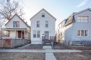 11634 S Princeton Ave, Chicago, IL 60628 - Photo 1