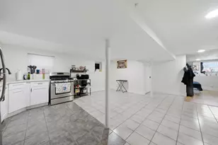 5105 W Altgeld St, Chicago, IL 60639 - Photo 12