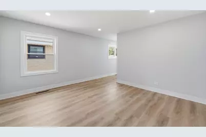 507 N Hamlin Avenue, Park Ridge, IL 60068 - Photo 16