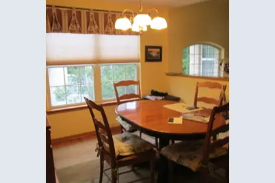 9336 Waterfall Glen Boulevard, Darien, IL 60561 - Photo 10