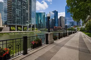 345 N Canal St, Chicago, IL 60606 - Photo 22