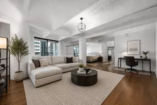 345 N Canal St, Chicago, IL 60606 - Photo 2