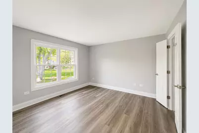35 Foxcroft Road #107, Naperville, IL 60565 - Photo 6