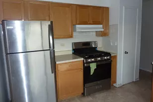 4941 Carol St, Skokie, IL 60077 - Photo 4