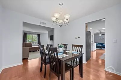 599 Ryegrass Circle, Aurora, IL 60504 - Photo 8
