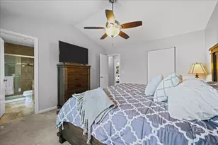 599 Ryegrass Cir, Aurora, IL 60504 - Photo 18