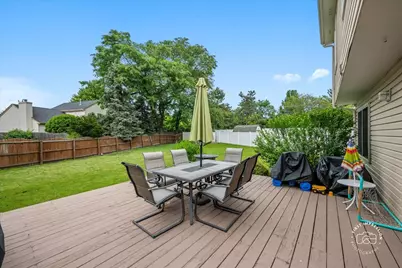 599 Ryegrass Circle, Aurora, IL 60504 - Photo 26