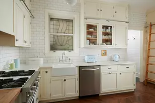 635 W Sheridan Rd, Chicago, IL 60613 - Photo 24