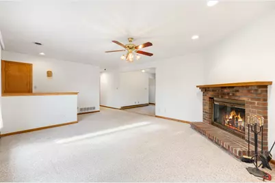 1579 Vincennes Street, Crete, IL 60417 - Photo 6