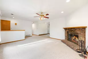 1579 Vincennes St, Crete, IL 60417 - Photo 6