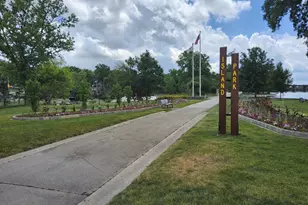 N775 W Curtis Square, Geneva, IL 60134 - Photo 38