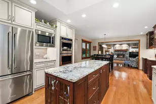 8000 Binford Dr, Orland Park, IL 60462 - Photo 12