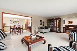 8000 Binford Dr, Orland Park, IL 60462 - Photo 8