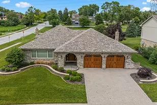 8000 Binford Dr, Orland Park, IL 60462 - Photo 1