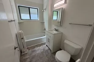804 W Lakeside Pl, Chicago, IL 60640 - Photo 8