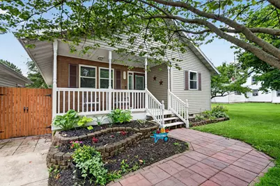 207 E Main Street, Cornell, IL 61319 - Photo 2