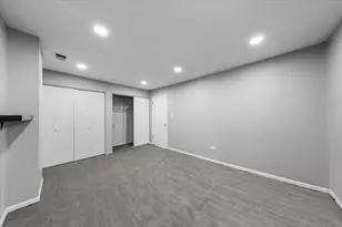 3462 N Sheffield Ave, Chicago, IL 60657 - Photo 8
