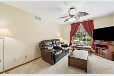 118 Boeing Trail, Poplar Grove, IL 61065 - Photo 10