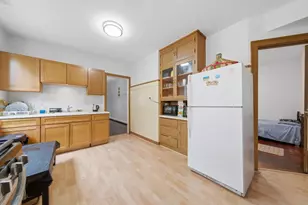 5723 N Talman Ave, Chicago, IL 60659 - Photo 14