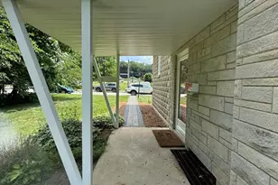 34 S River St, South Elgin, IL 60177 - Photo 4